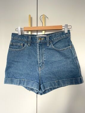 American Apparel High-Waist cuff jean shorts small